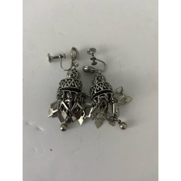 Vintage clip on earrings silver tone - Picture 4 of 4